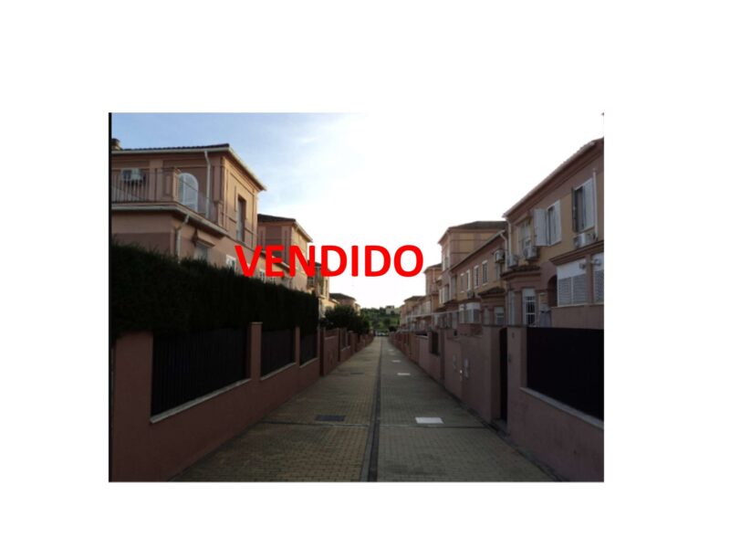 Adosado Tomares